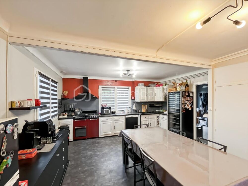 Maison 4 pièces de 110m2 à CHAMPIGNY (89340)