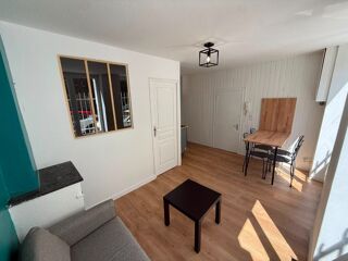  Appartement à louer 2 pièces 30 m²