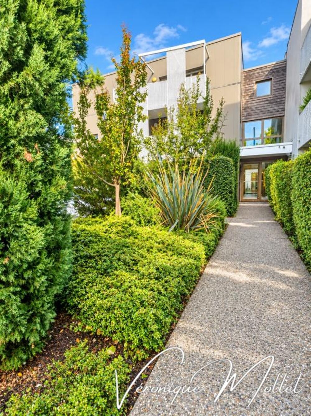 Vente Appartement EYSINES BOURG – DERNIER ÉTAGE AVEC TERRASSE ET VUE DÉGAGÉE – AUX PIEDS DU TRAMWAY Eysines
