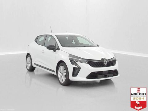 Renault Clio V(2) E-Tech full hybrid 145ch Evolution 2025 occasion Lavau 10150