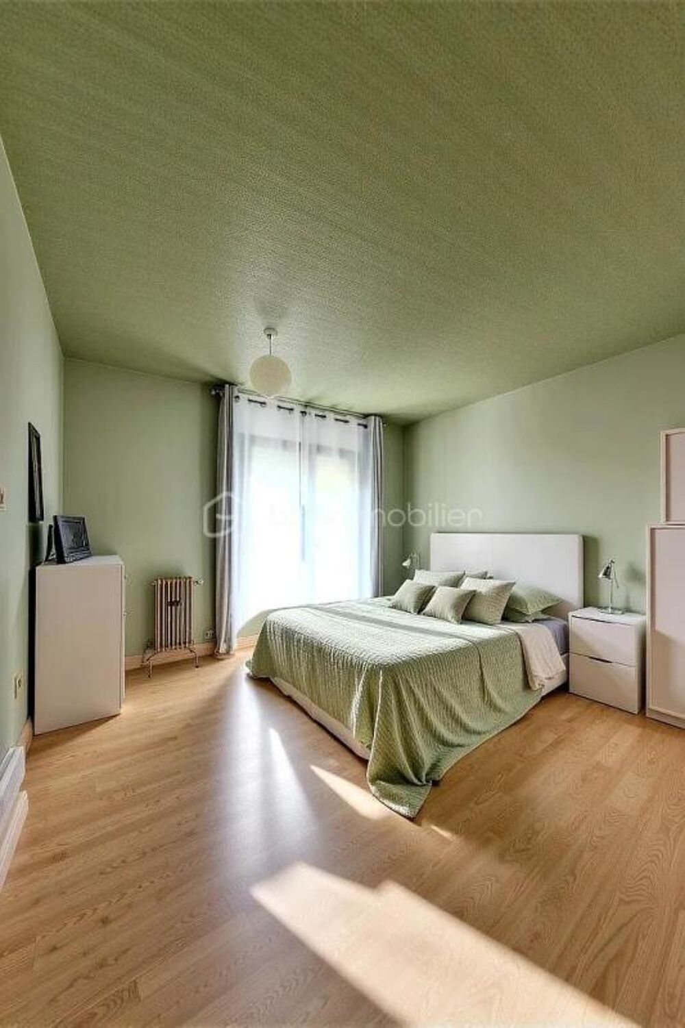 Vente Appartement APPARTEMENT 4 PIÈCES DE 113 M² – LIVRY-GARGAN Livry gargan