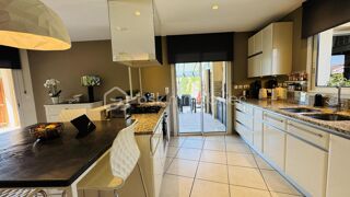  Villa � vendre 8 pi�ces 181 m�