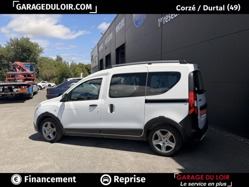 Dokker Stepway Blue dCi 95 2020 occasion 49140 Corz&eacute;