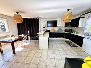  Maison � vendre 5 pi�ces 184 m�