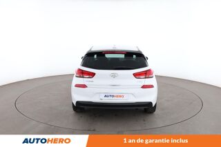 i30 1.6 CRDi Edition Mondial 110 ch 2018 occasion 92130 Issy-les-Moulineaux