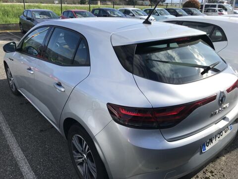 M&eacute;gane IV TCE 140 BUSINESS 2023 occasion 38160 Chatte