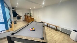  Maison � vendre 15 + pi�ces 320 m�