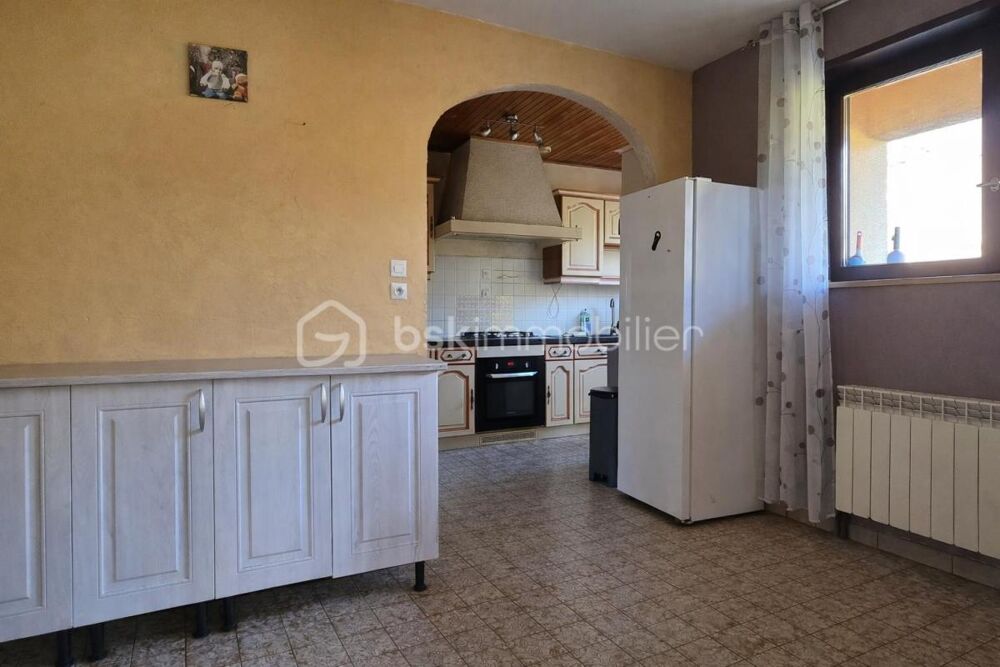 Maison de plain pied sur sous-sol avec un appartement, idéal pour un projet bi-famille !