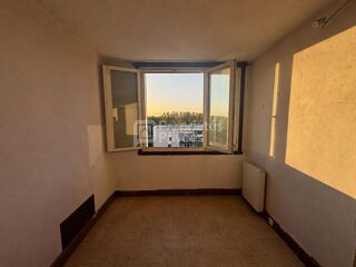 Vente Appartement 94190 VILLENEUVE SAINT GEORGES - T3 Appartement familial lumineux de 64 m² avec box - Vue dégagée Villeneuve saint georges