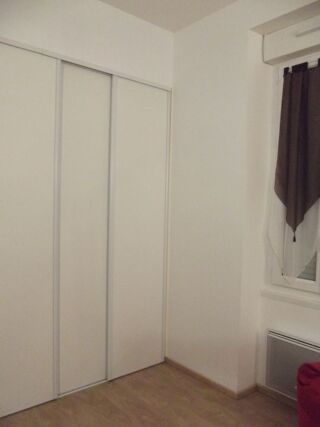  Appartement à louer 2 pièces 37 m²