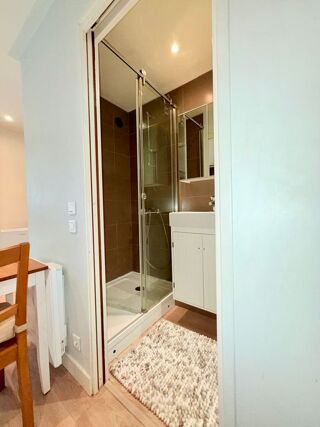  Appartement à louer 1 pièce 21 m²