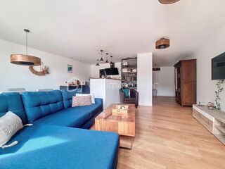  Appartement à louer 4 pièces 117 m²
