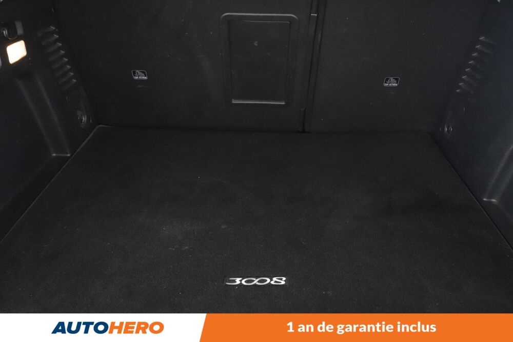 3008 1.6 Hybrid Allure Pack e-EAT8 225 ch 2023 occasion 92130 Issy-les-Moulineaux