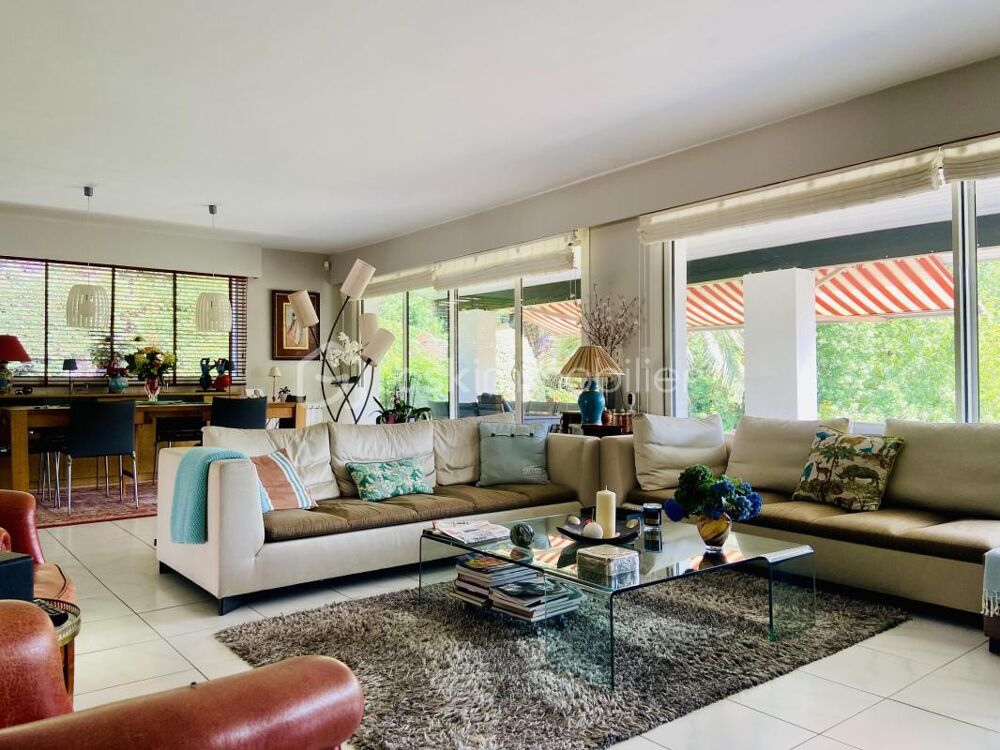 Vente Propriété/Château Élégante propriété avec vue sur la Rhune, piscine et vaste terrain de 2 978 m² Urrugne