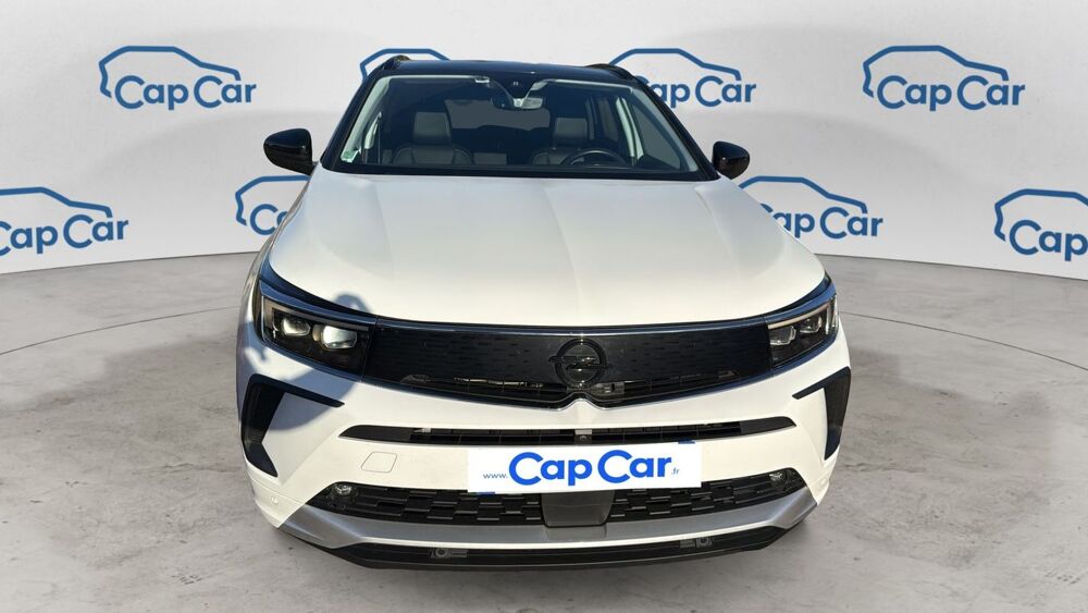 Grandland 1.6 Hybrid 300 AWD EAT8 Ultimate - Premi&egrave;re main Entretien c 2023 occasion 21000 Dijon