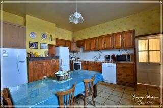  Maison  vendre 9 pices 176 m