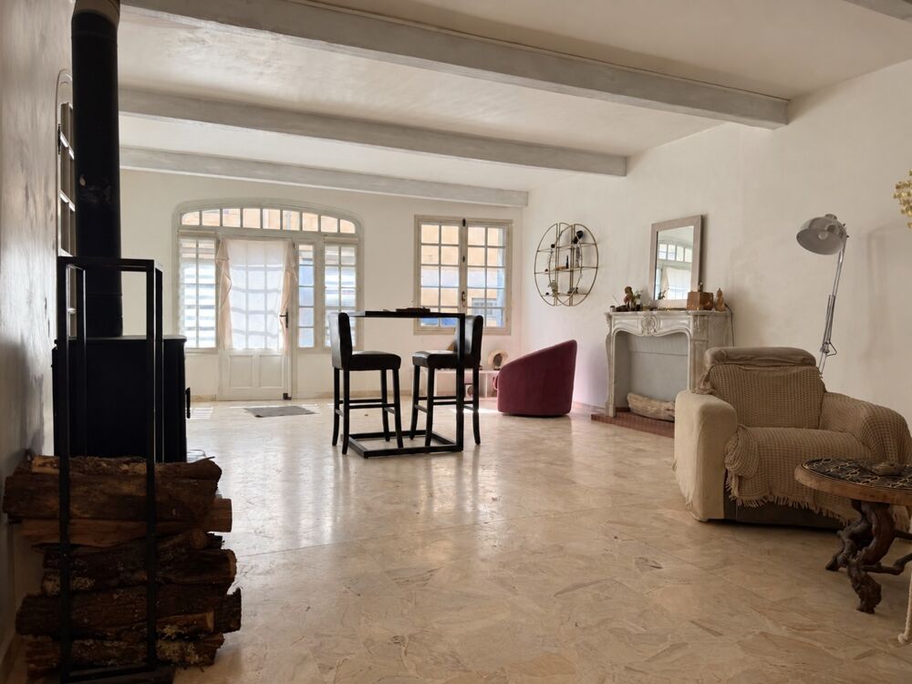 Maison de caractère rénovée avec remise  La Livinière (Minervois)