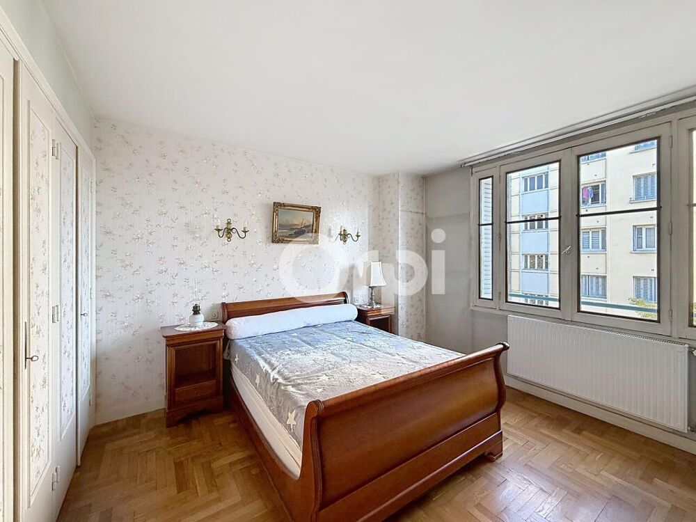 Vente Appartement Grand appartement de type 3 à rafraîchir Villeurbanne