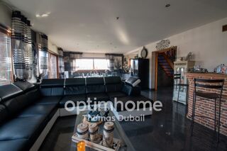  Maison  vendre 8 pices 190 m