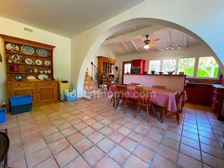  Villa � vendre 6 pi�ces 213 m�