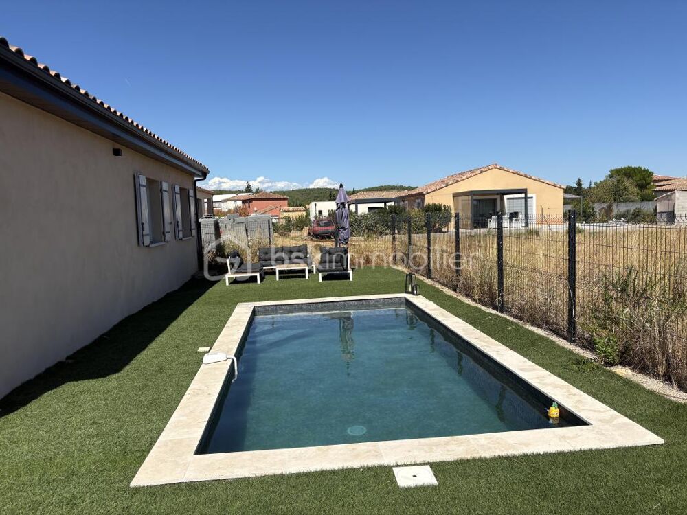 Vente Villa Superbe villa neuve, trois chambres, garage et piscine Roubia