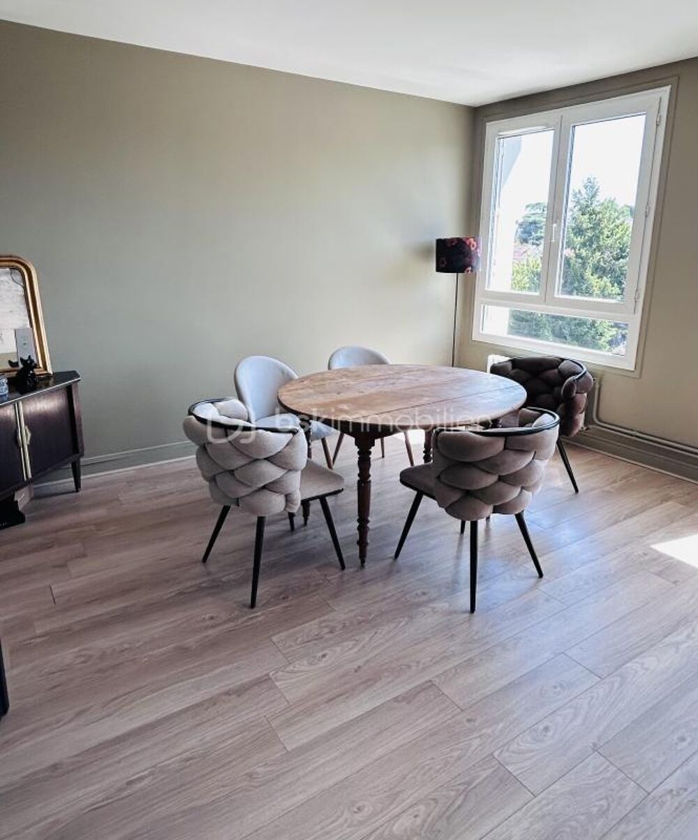 APPARTEMENT RÉNOVÉ
