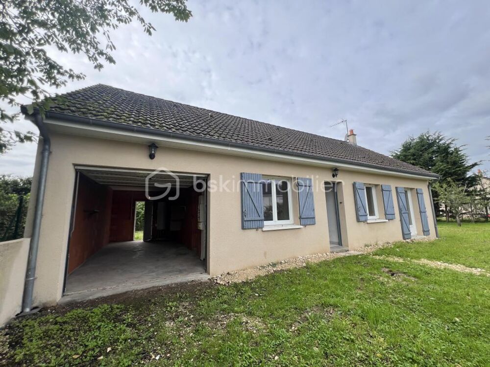 Maison de plain-pied  3 chambres  Jardin clos - Velles (36)