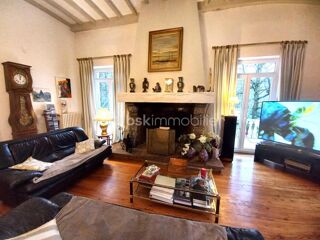  Maison � vendre 15 + pi�ces 275 m�