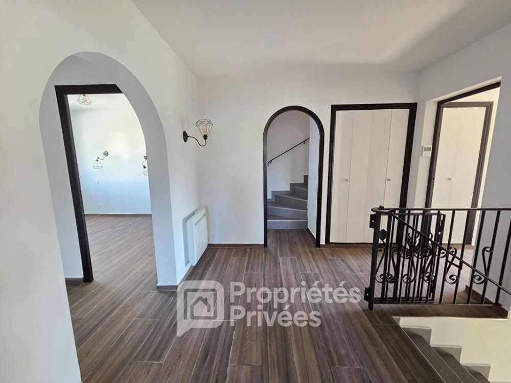 Maison Montélimar 7 pièces 181 m2
