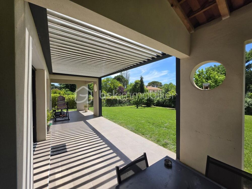 Villa contemporaine DPE A  Séjour cathédrale, 2 suites, potentiel 5 chambres, terrain de 1 500 m² piscinable