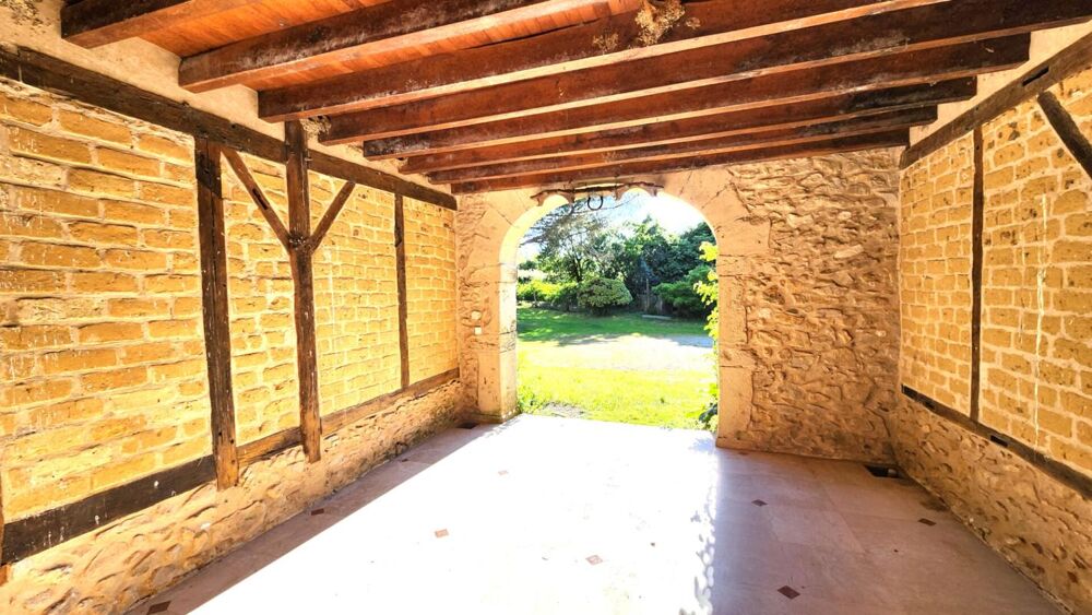 Vente Maison Maison en Pierre 280m² - Terrain 9686 m² - Dépendances - PISCINE Mugron
