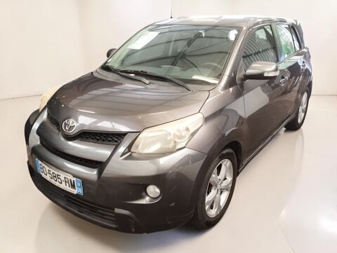 Annonce voiture Toyota Urban cruiser 2800 €