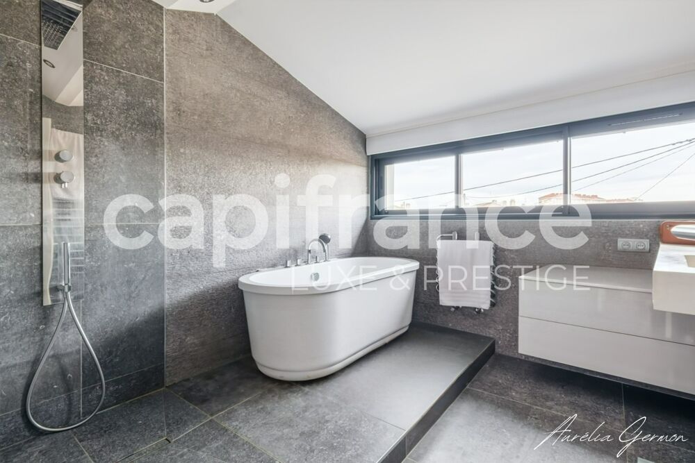 Maison de ville - Terrasse - Garage double - Studio indépendant - Quartier Saint Bruno