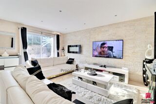  Maison à vendre 10 pièces 268 m²