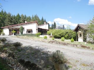  Maison  vendre 10 pices 200 m