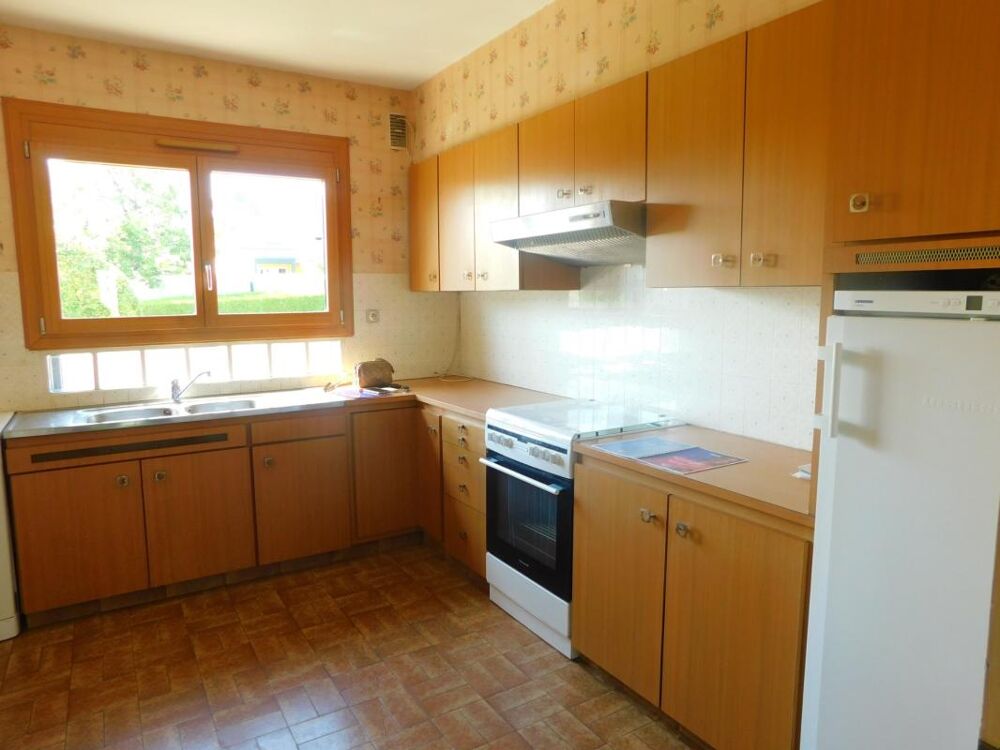 Maison à vendre 7 pièces FOUGERES (35)