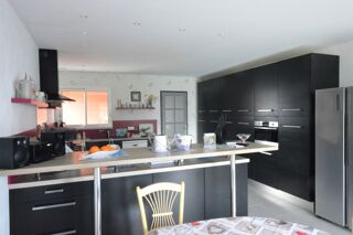 Maison à vendre 6 pièces 188 m²