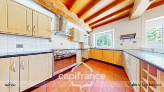  Propri�t�/ch�teau � vendre 8 pi�ces 223 m�