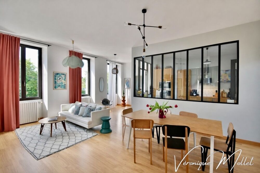 Maison 6 pièces 150 m² · à Camblanes Et Meynac · 150 m² · 644 000 €