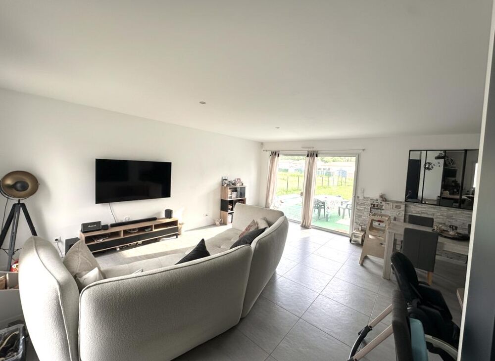 Vente Maison ST JULIEN L'ARS - PLAIN-PIED - 4 CHAMBRES - GARAGE Saint julien l ars