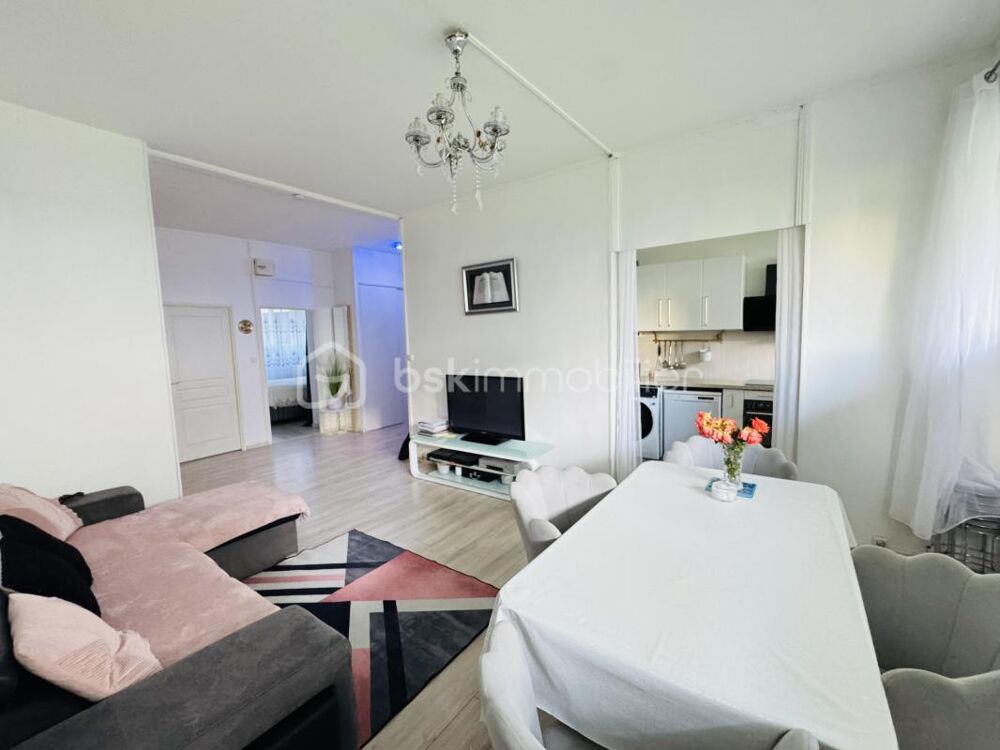 Bel appartement de 4 chambres à deux pas de Tassin