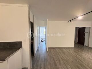  Appartement � vendre 4 pi�ces 77 m�