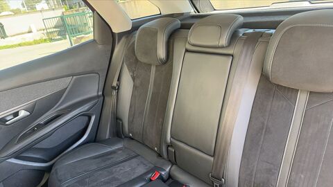 3008 II 1.2 PureTech 130 Crossway 2019 occasion 69120 Vaulx En Velin