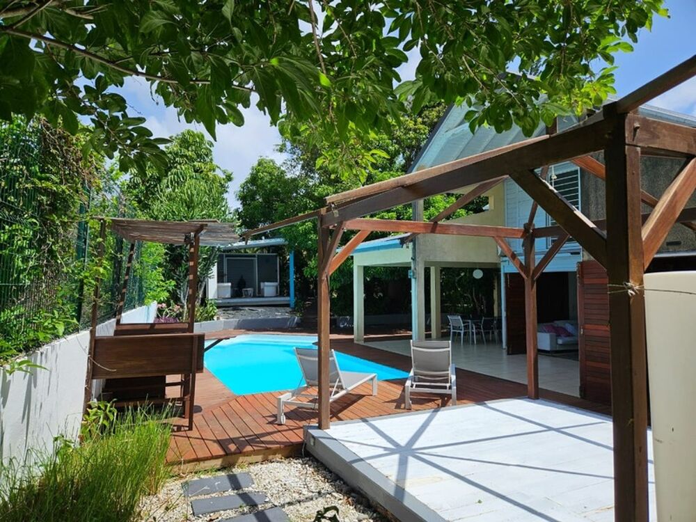 à vendre  Villa Le Gosier (97190)