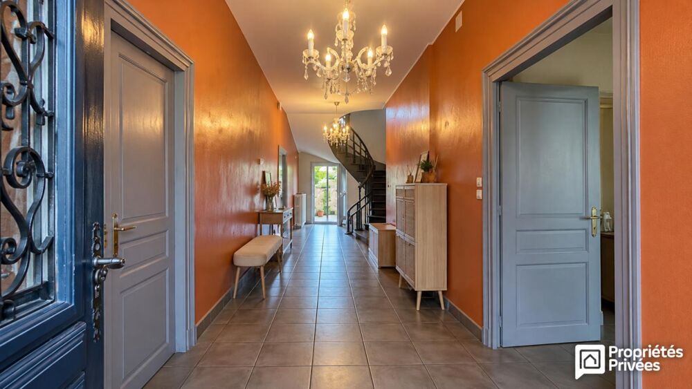 Vente Maison LORMES  - Demeure de caractère de 13 pièces au coeur du village Lormes