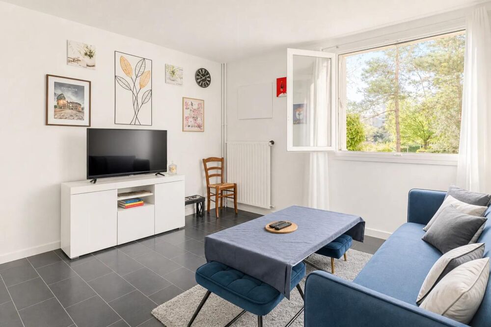 Lumineux T2 avec balcon à Épinay-sur-Seine