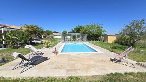   Maison r�cente de 250m2 6 chambres avec piscine, terrain constructible et vue d�gag�e Maison - 9 pi�ce(s) - 250 m�