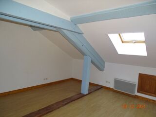  Appartement à louer 3 pièces 78 m²