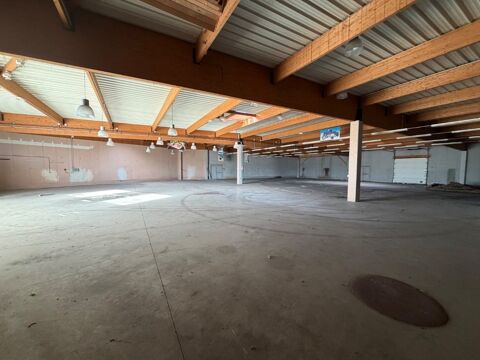   A VENDRE - BATIMENT D'ACTIVITES 