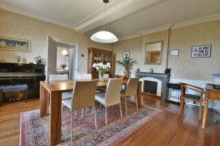  Maison � vendre 9 pi�ces 240 m�